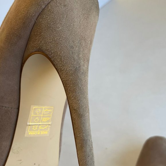 Dolce Vita Briar Bow Hidden Platform Pumps - Picture 11 of 12